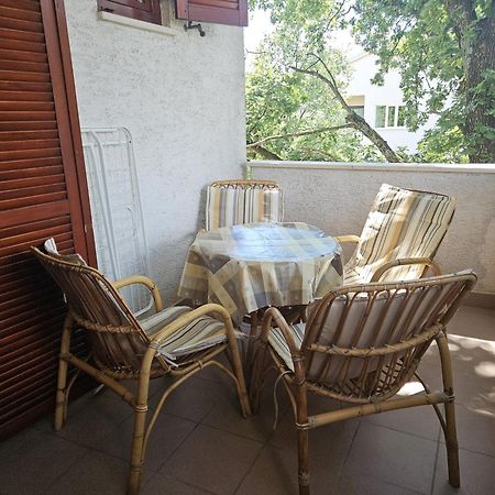 Apartment Ozren Malinska Esterno foto