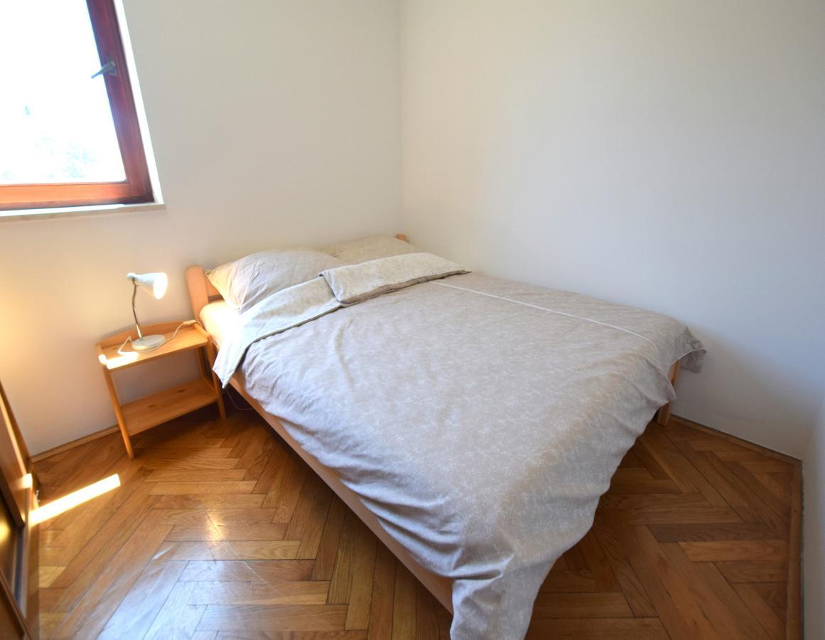 Apartment Ozren Malinska Esterno foto