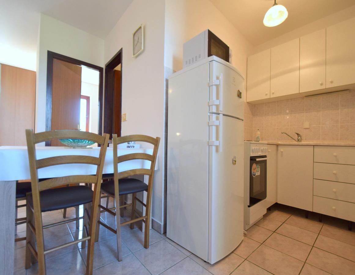 Apartment Ozren Malinska Esterno foto